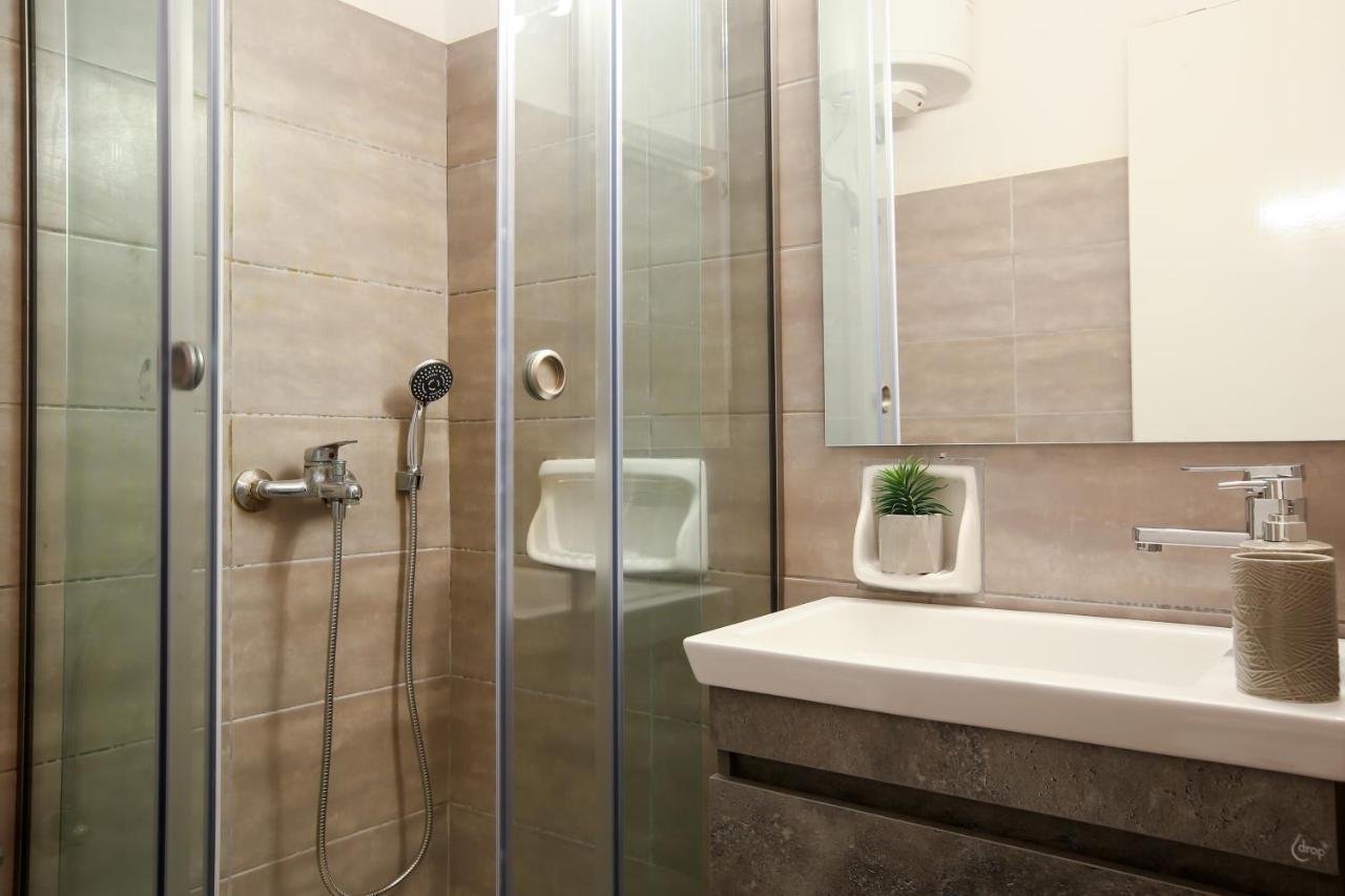 גאוביה Luxury Apartments Christos מראה חיצוני תמונה