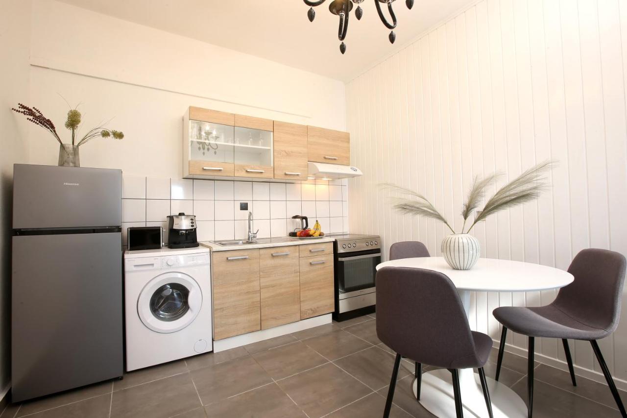 גאוביה Luxury Apartments Christos מראה חיצוני תמונה